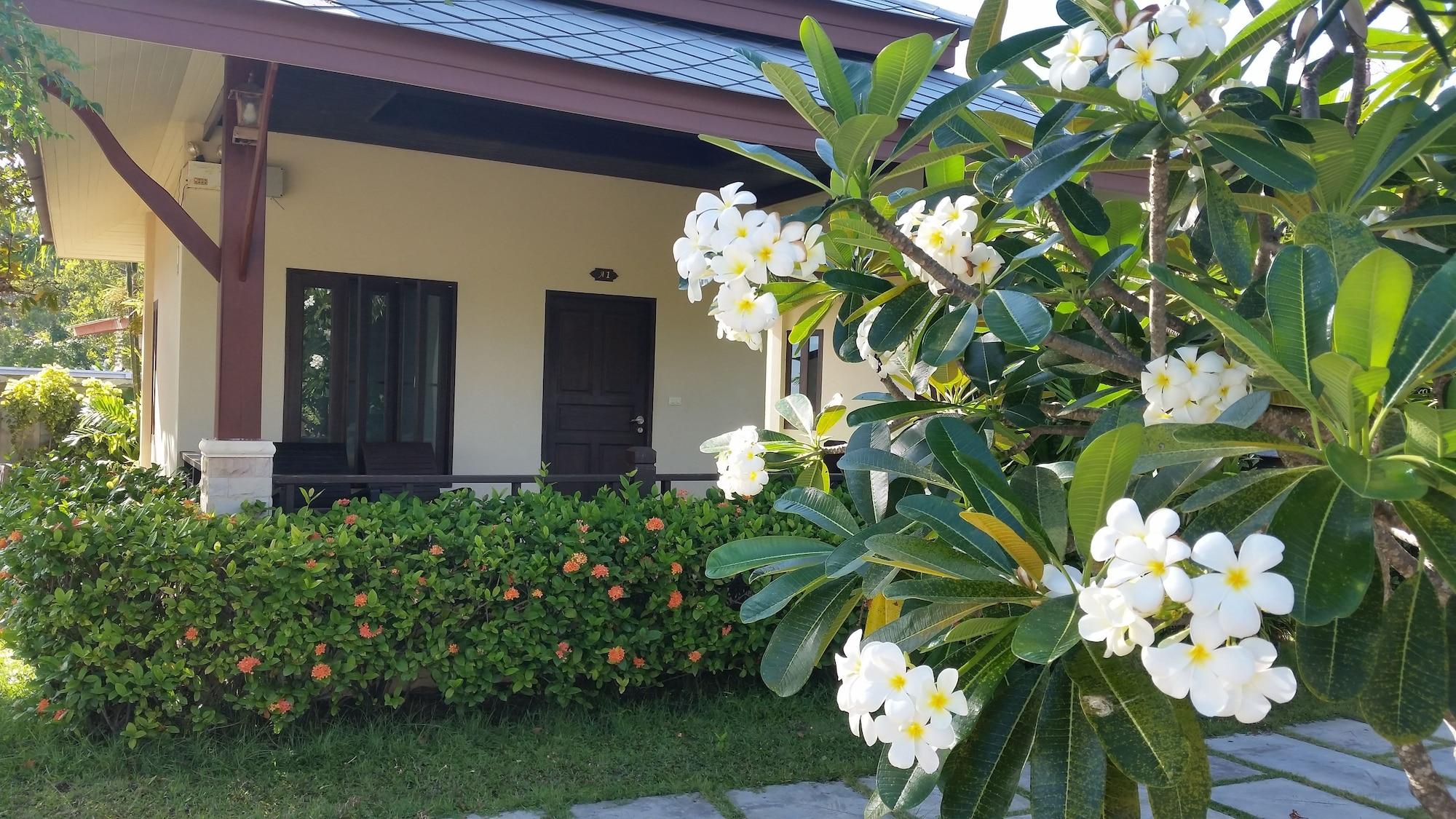 Grand Manita Beach Resort Lamai Beach  Exterior foto