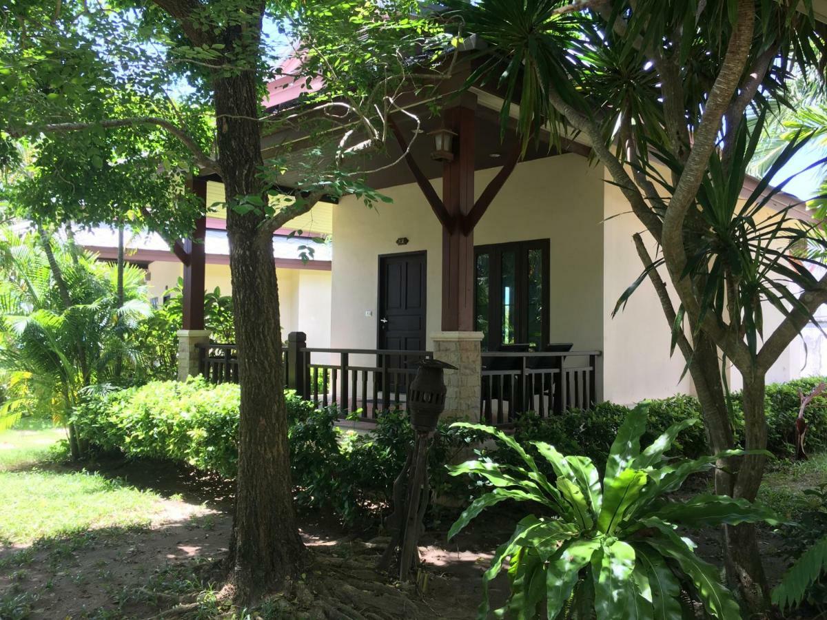 Grand Manita Beach Resort Lamai Beach  Exterior foto
